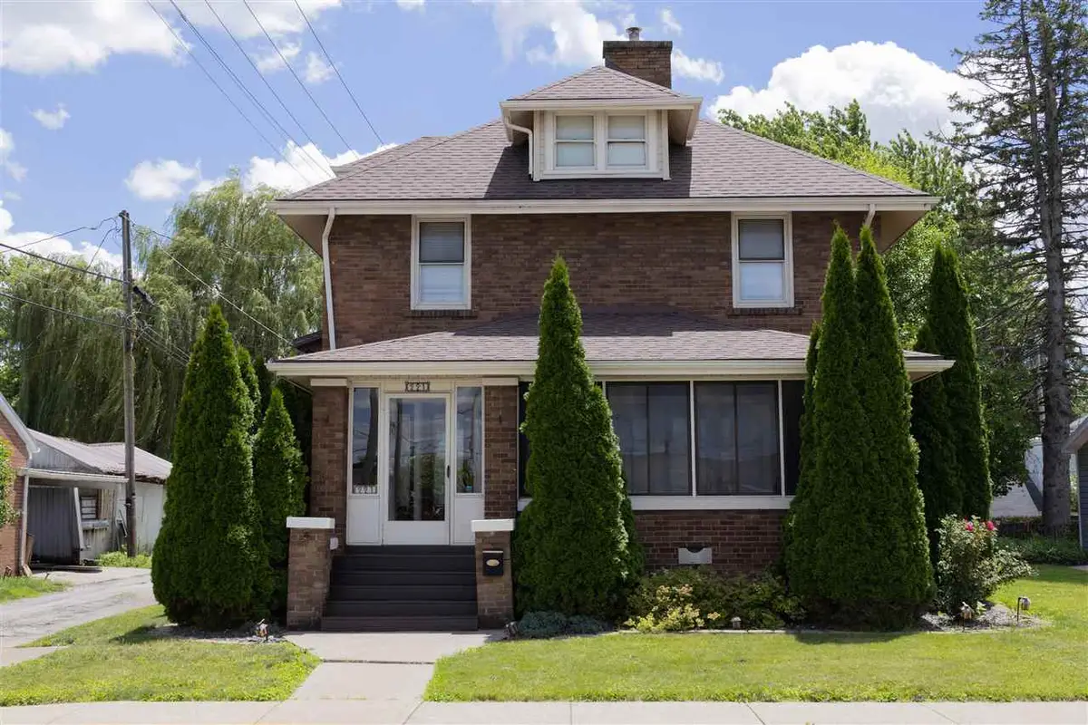 221 W SOUTH STREET, Winchester, IN 47394 - #1