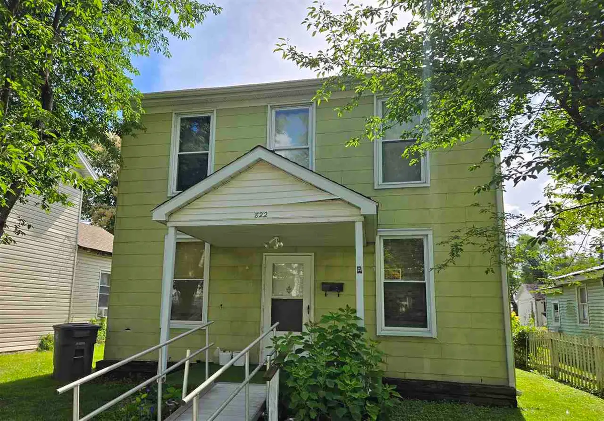 822 Mulberry St, Connersville, IN 47331 - #1