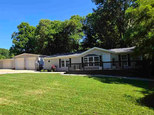 4666 POTTERSHOP ROAD, Centerville, IN 47330