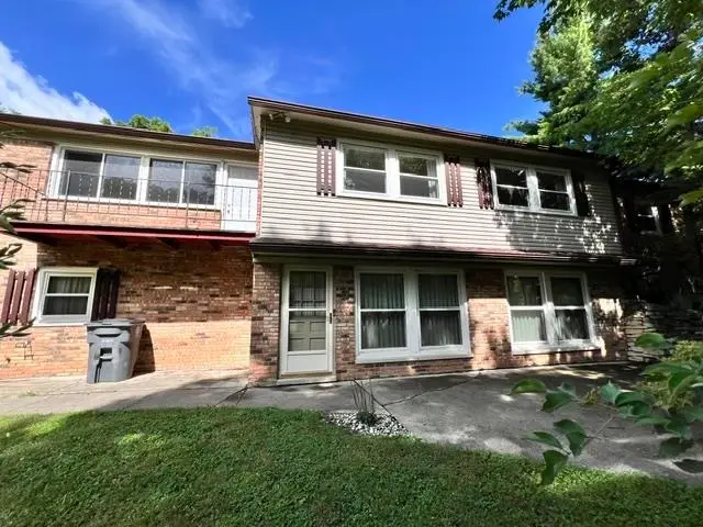 2713 Flint Dr, Connersville, IN 47331 - #3