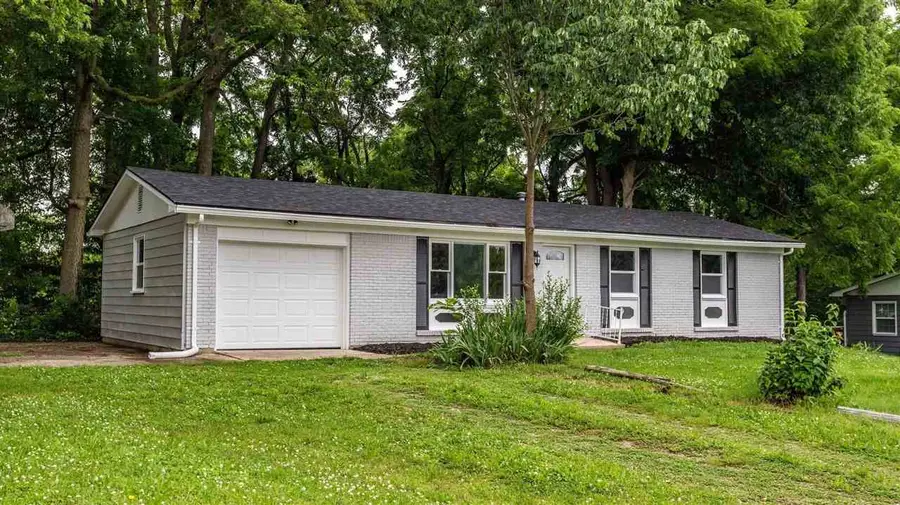 3368 W Serenity Pkwy, Connersville, IN 47331 - #2