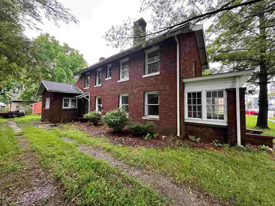 205 W MAIN STREET, Centerville, IN 47330 - #2