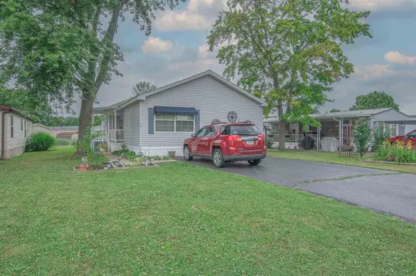 6 DOGWOOD DRIVE, Richmond, IN 47374