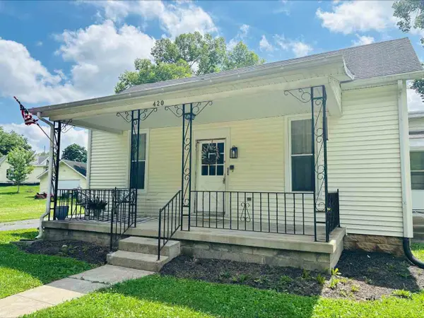 420 N FOUNTAIN STREET, Connersville, IN 47331