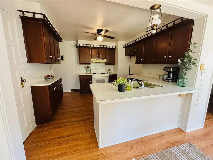 420 N FOUNTAIN STREET, Connersville, IN 47331 - #3
