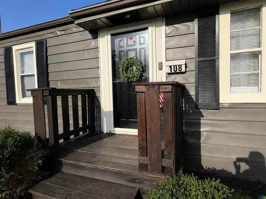 108 Holly Street, Connersville, IN 47331 - #2
