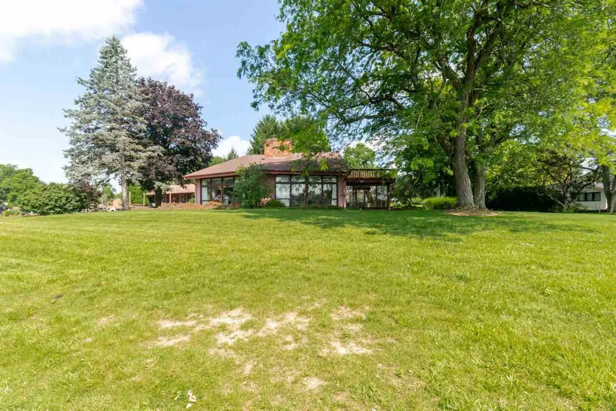 220 Plunder Cove, Eaton, OH 45320 - #1