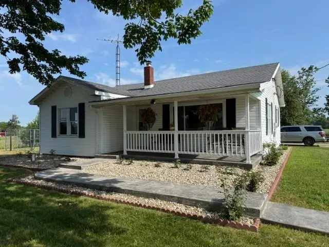 520 W County Road 400 S, New Castle, IN 47362 - #1