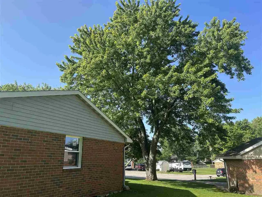 1480 Shamrock Ct, Richmond, IN 47374 - #3