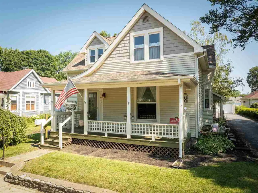 412 E Main Street, Centerville, IN 47330 - #2