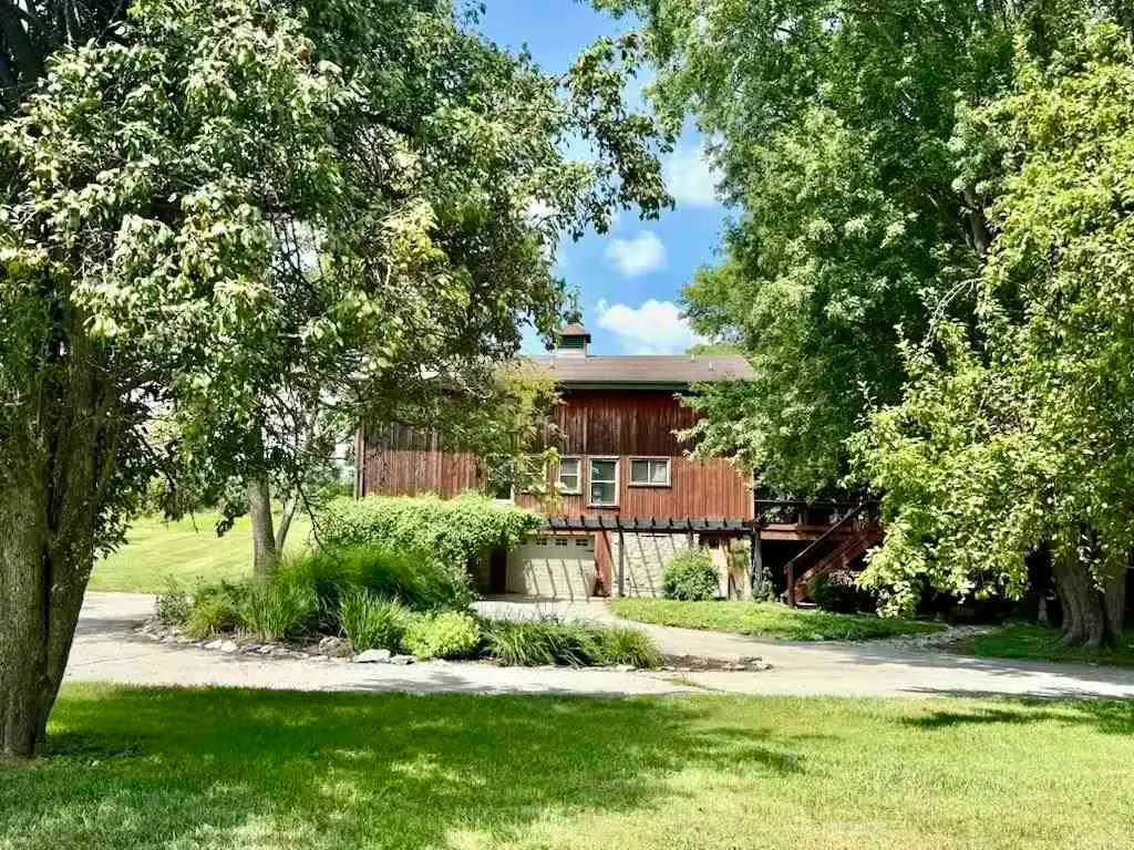 7588 College Corner, Centerville, IN 47330 - #1