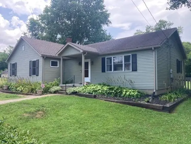 307 W WALNUT STREET, Centerville, IN 47330 - #1
