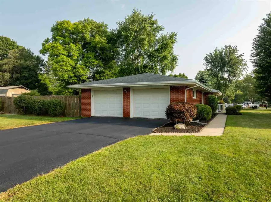 3989 Westwood Drive, Richmond, IN 47374 - #3