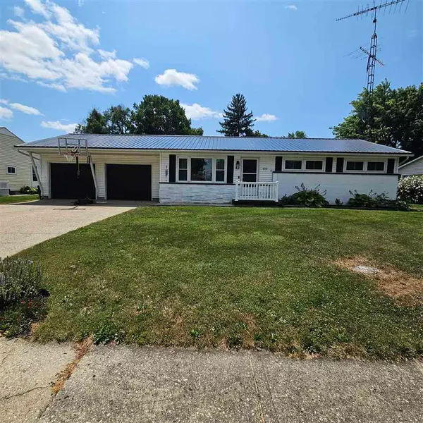 409 MAPLE NUT DRIVE, Centerville, IN 47330
