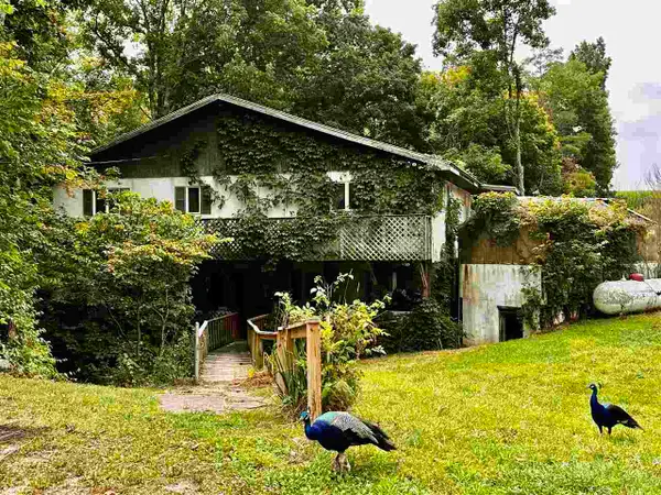 2359 VI POST ROAD, Richmond, IN 47374