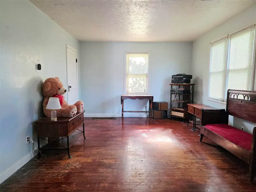 107 E State ST, Glenwood, IN 46133 - #3
