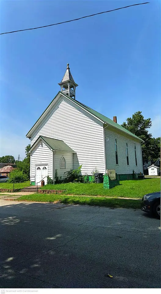 114 S Green St, Greens Fork, IN 47345-9209 - #1