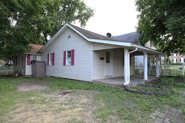 330 S 3RD STREET, Cambridge City, IN 47327 - #1