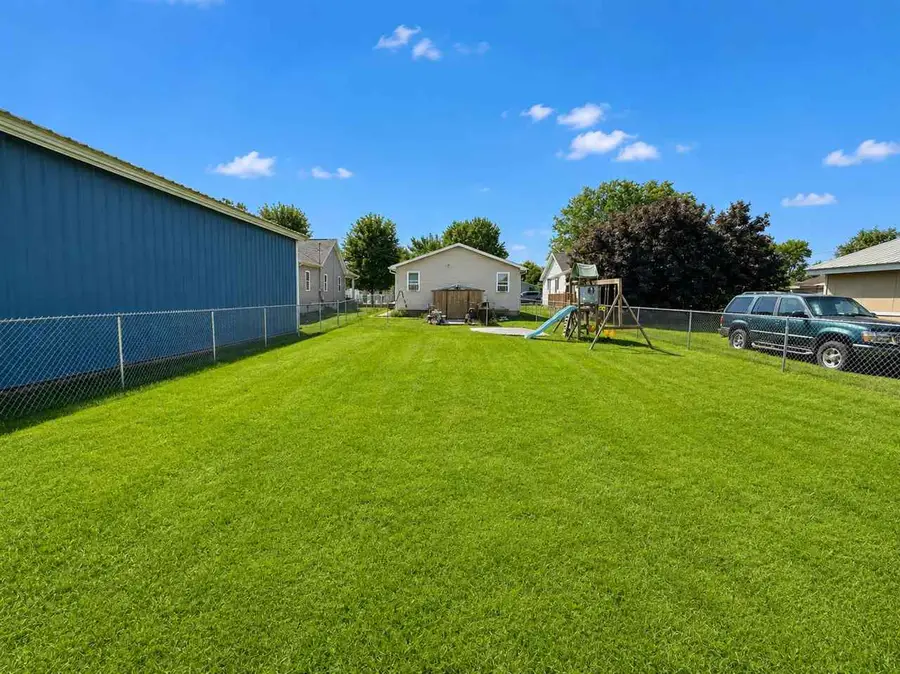 3120 Beeson Ave, Connersville, IN 47331 - #2