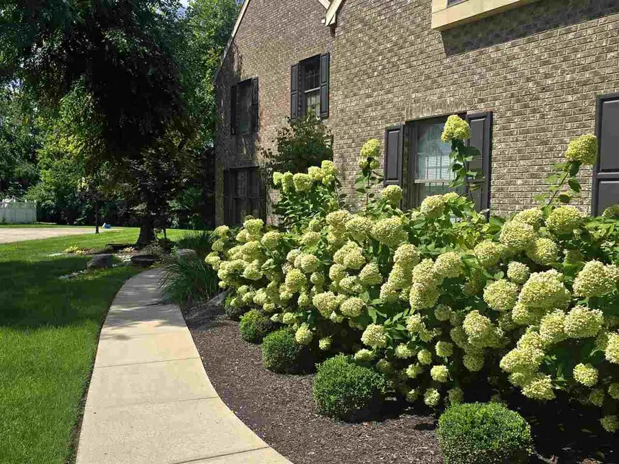 3042 Deer Park Ct, Richmond, IN 47374 - #2