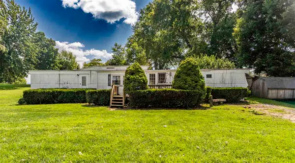 206 1/2 Railroad Street, Liberty, IN 47353