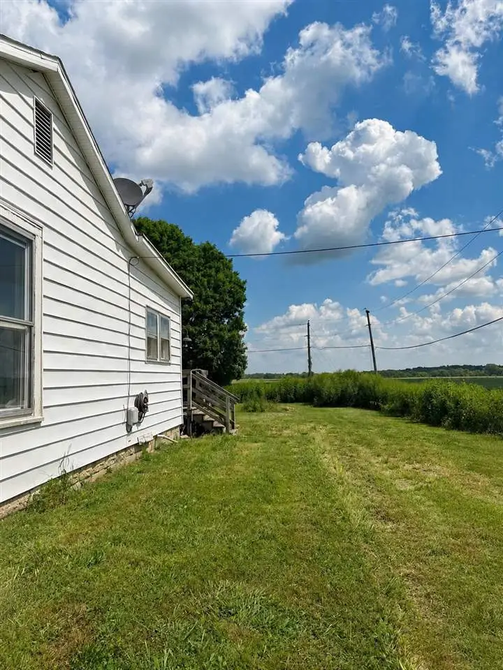 5678 S State Road 1, Connersville, IN 47331 - #2