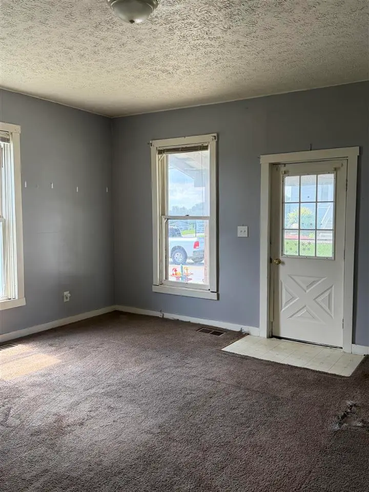 5678 S State Road 1, Connersville, IN 47331 - #3