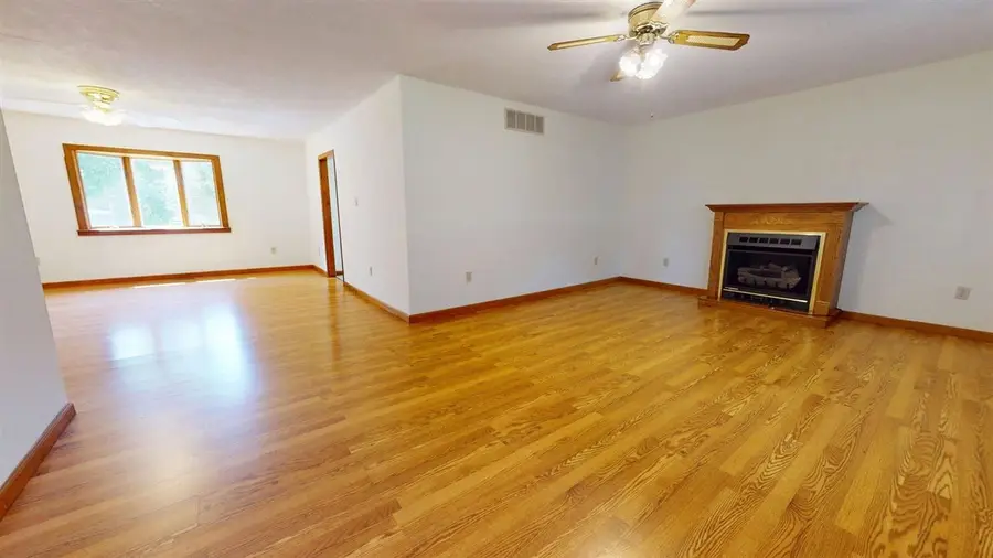 3851 E Springersville Rd, Connersville, IN 47331 - #2