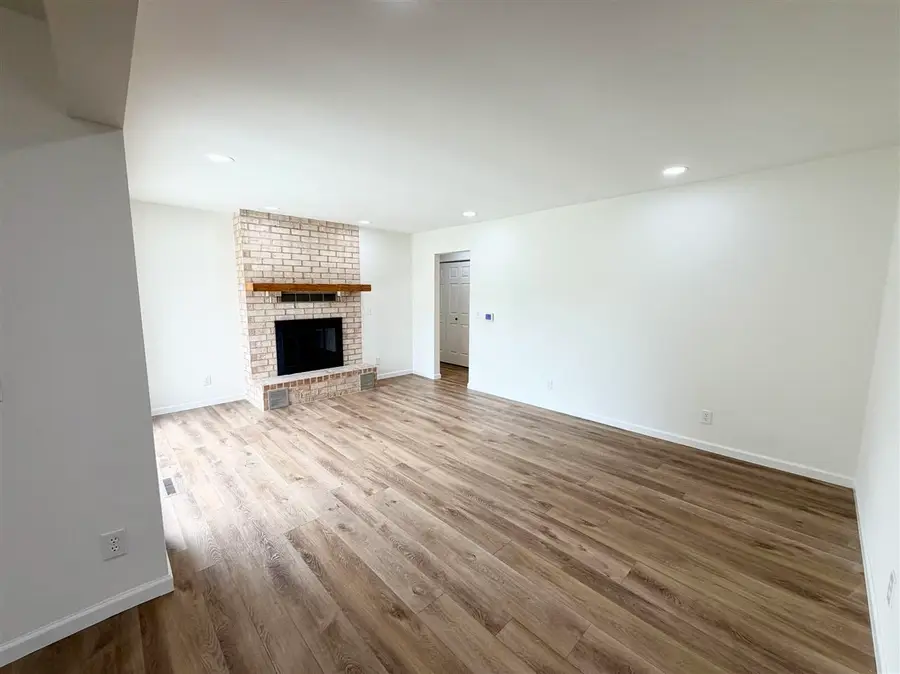 933 Broadmoor Terrace, Richmond, IN 47374 - #2