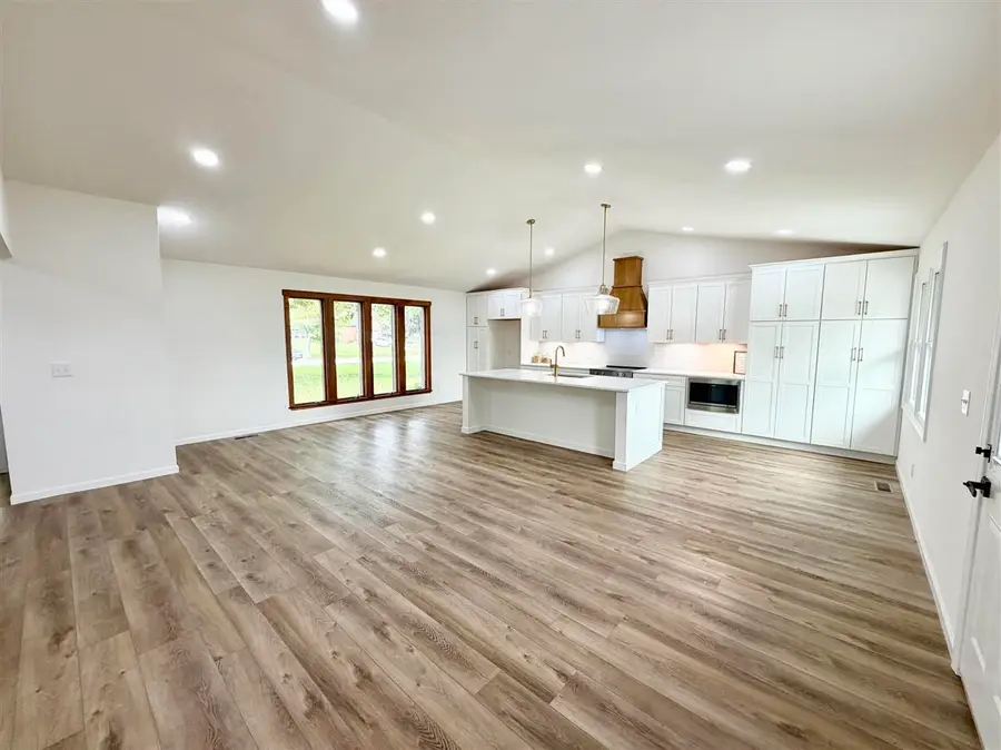 933 Broadmoor Terrace, Richmond, IN 47374 - #3