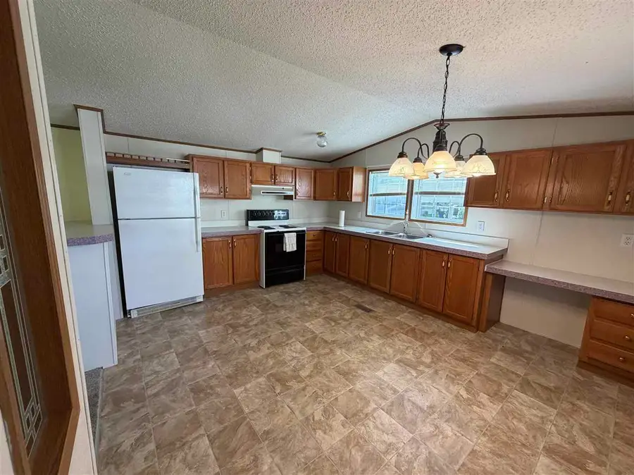 11 FAIROAKS DRIVE, Richmond, IN 47374 - #2