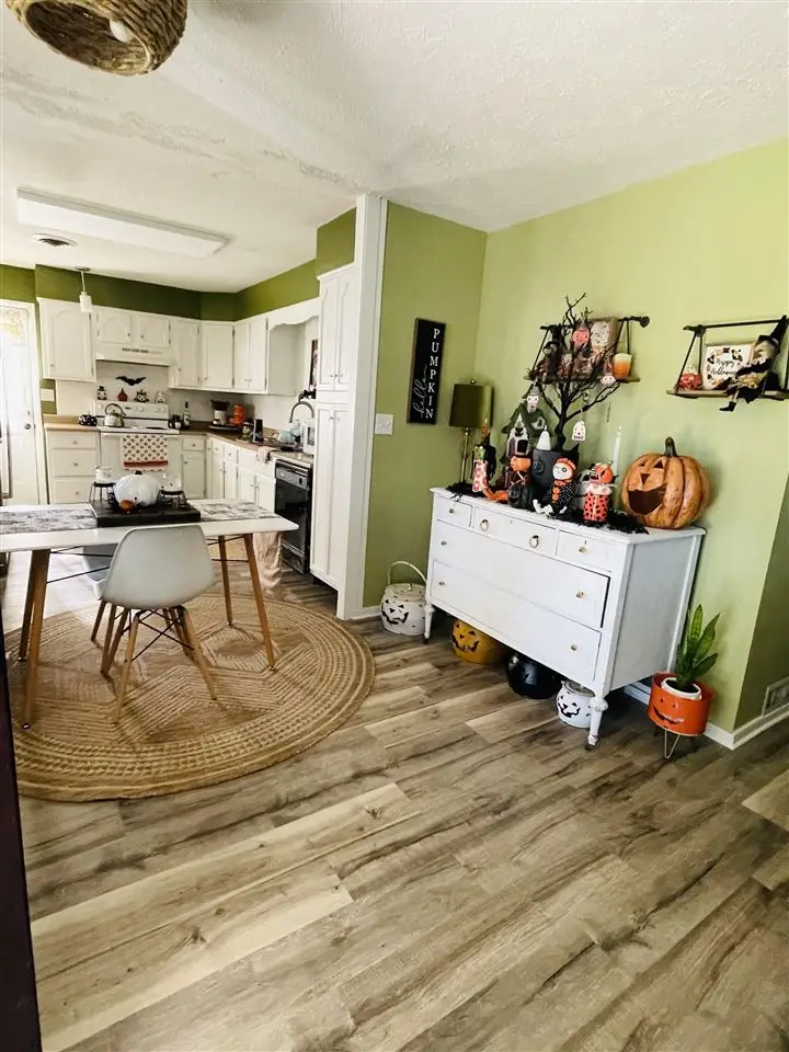 502 BEECH AVENUE, Centerville, IN 47330 - #3