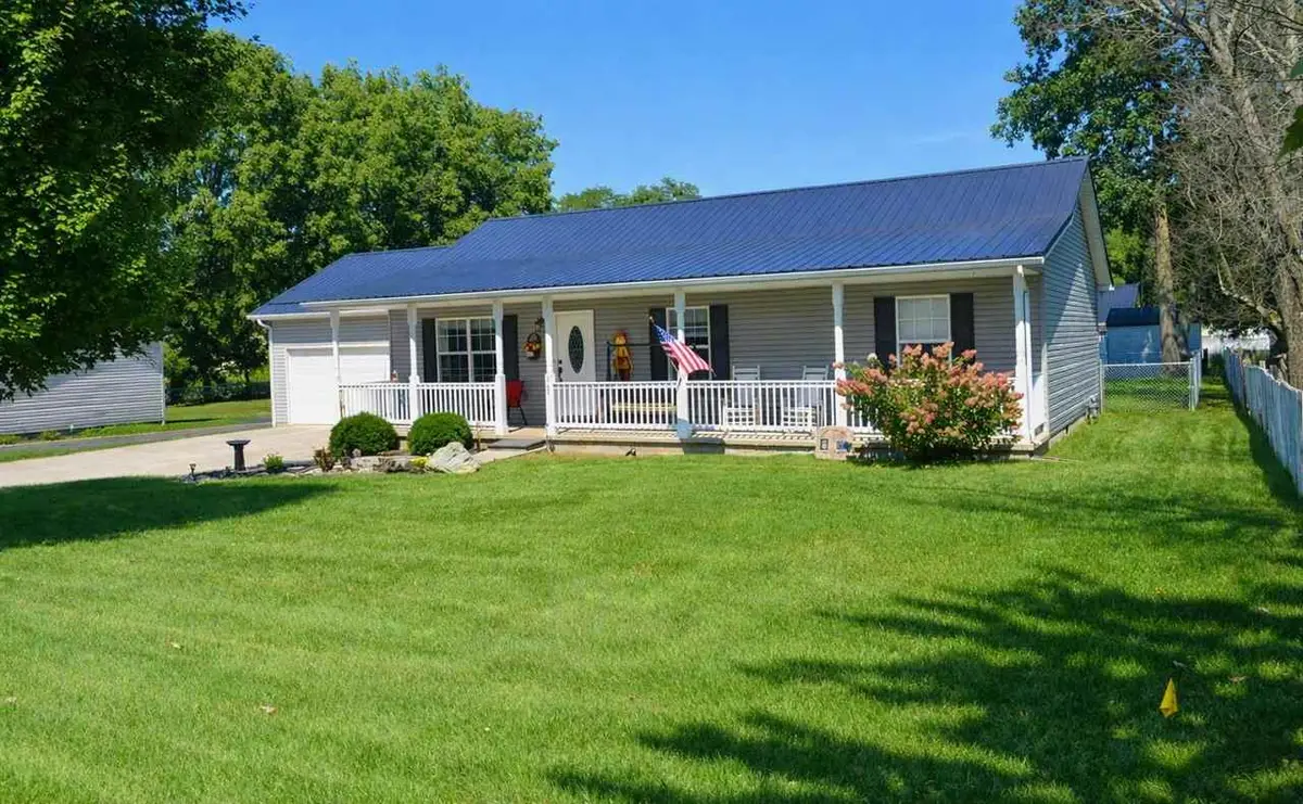 607 W Sycamore Street, Liberty, IN 47353 - #1