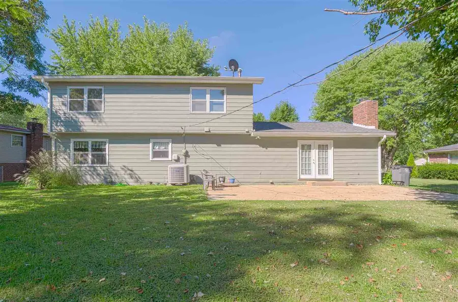305 NORTH DRIVE, Connersville, IN 47331 - #3