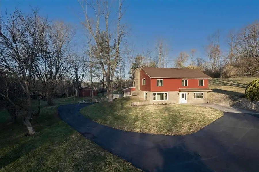 2392 Minneman Rd, Richmond, IN 47374 - #2