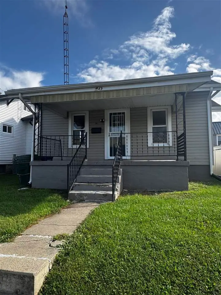 749 Richmond Ave, Richmond, IN 47374 - #3