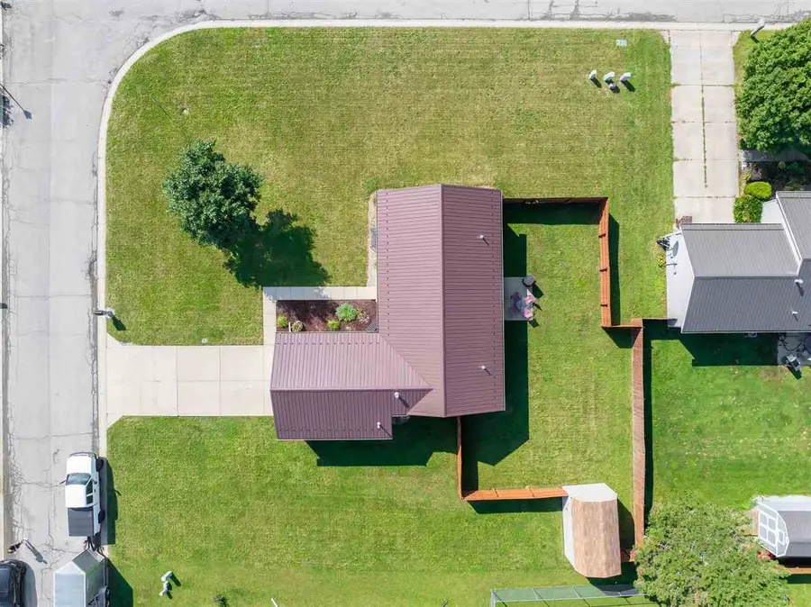 32 Chrysler Avenue, Wabash, IN 46992 - #3
