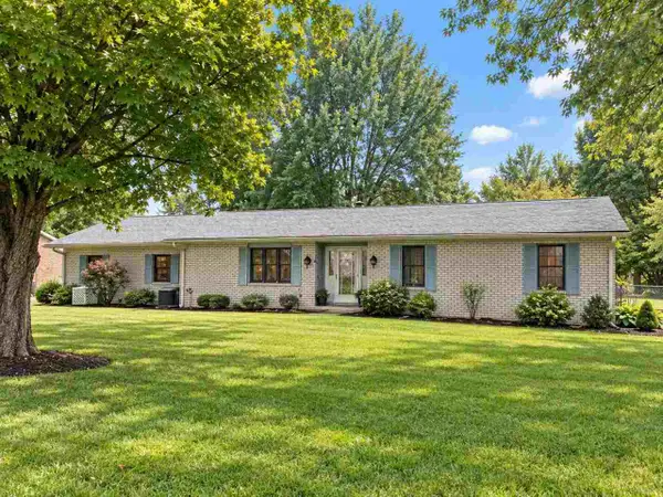 605 Colony Dr, Connersville, IN 47331