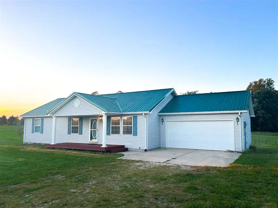 2022 W 400 N, Connersville, IN 47331 - #2