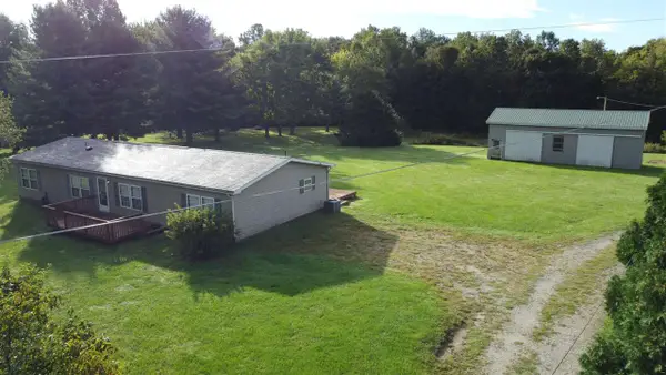 1851 E LITTLE BEAR ROAD, Connersville, IN 47331
