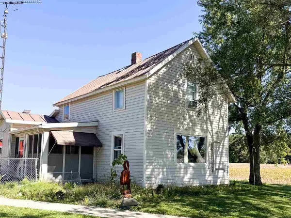 2640 E 300 N, Winchester, IN 47394