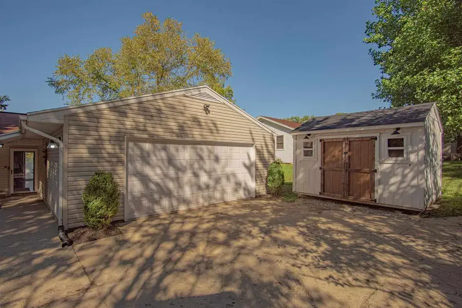 391 GREENBRIER DRIVE, Richmond, IN 47374 - #3