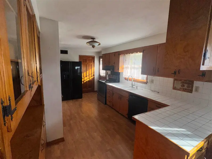 10329 S US 27, Lynn, IN 47355 - #3