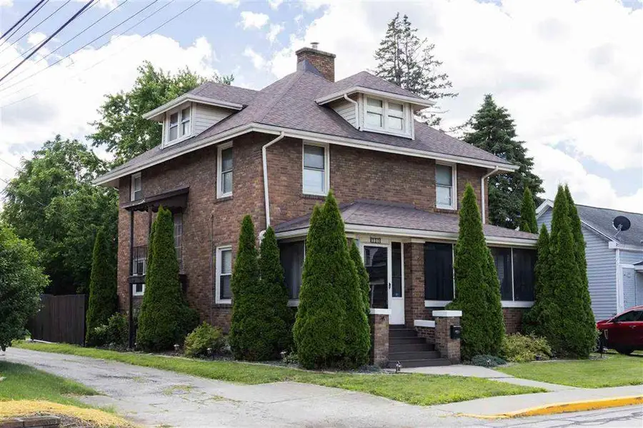 221 W SOUTH STREET, Winchester, IN 47394 - #2