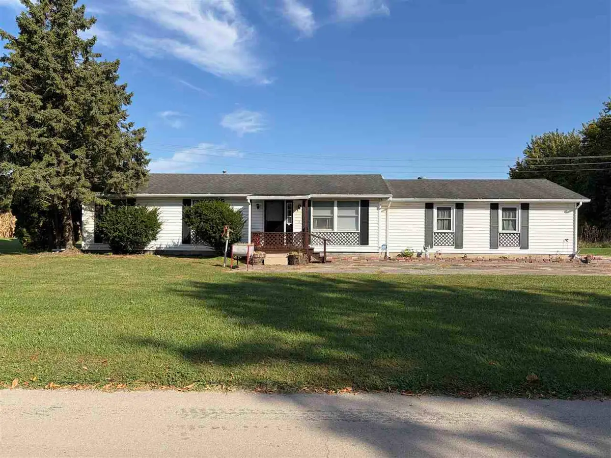306 Price St, Lynn, IN 47355 - #1
