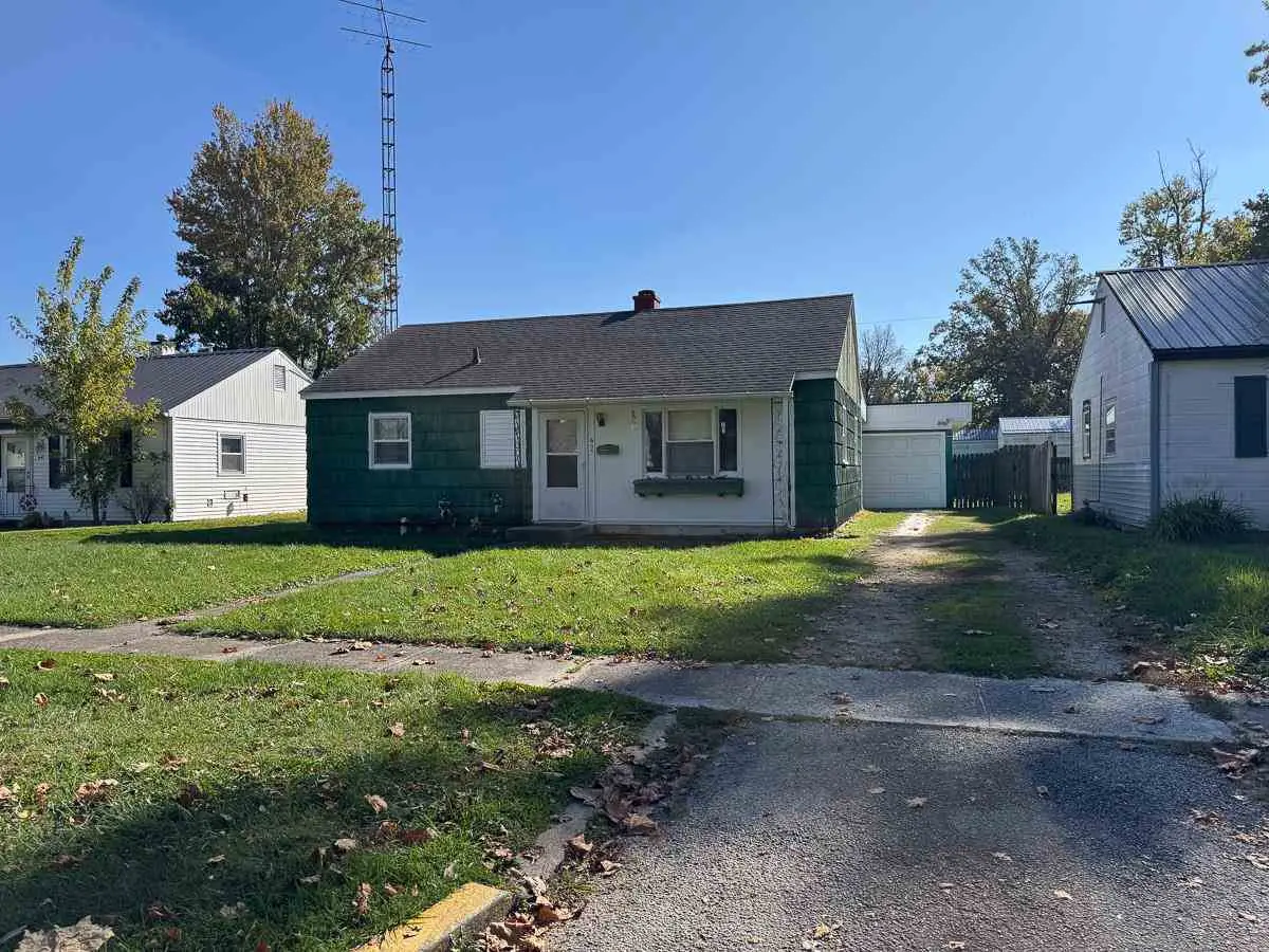 635 E North, Portland, IN 47371 - #1