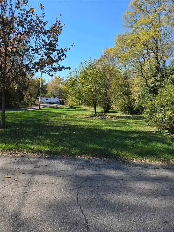 442 Hillcrest Ave, Richmond, IN 47374 - #2