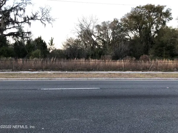 3610 Crill Avenue, Palatka, FL 32177