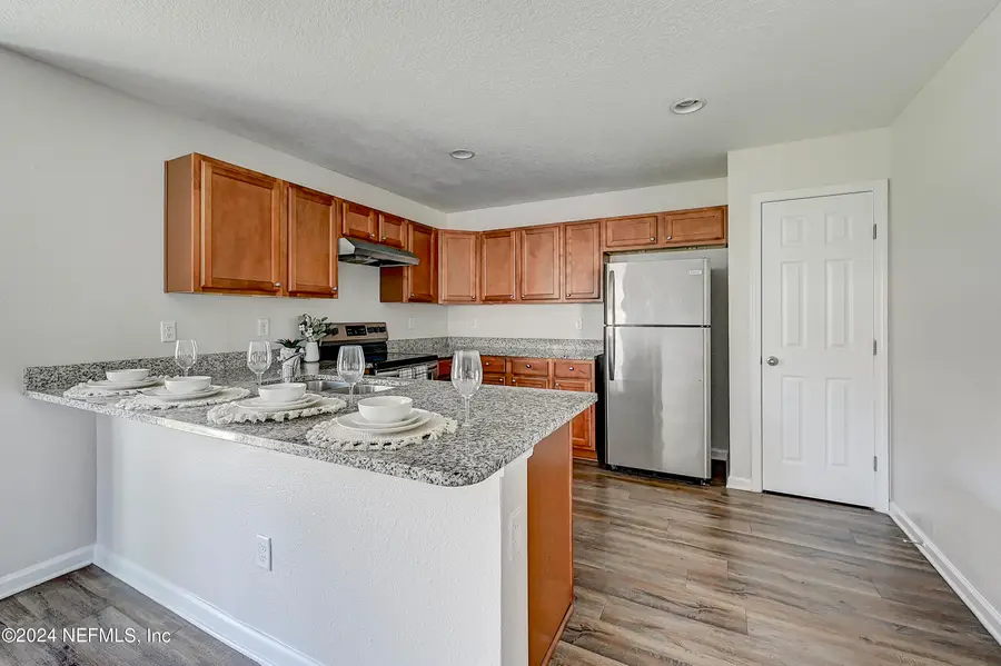 8043 Stuart Avenue, Jacksonville, FL 32220 - Image #3