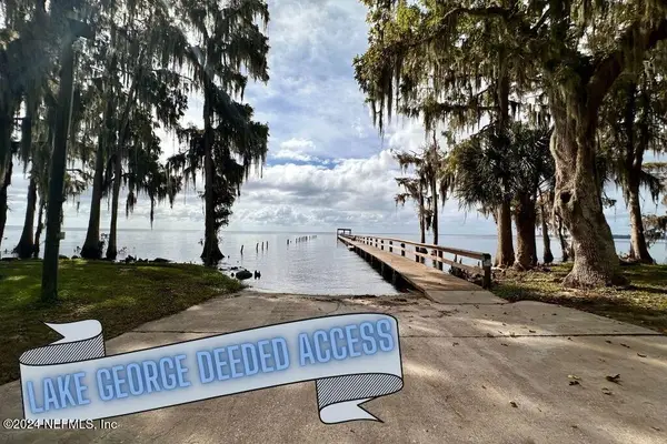 118 July Avenue, Georgetown, FL 32139